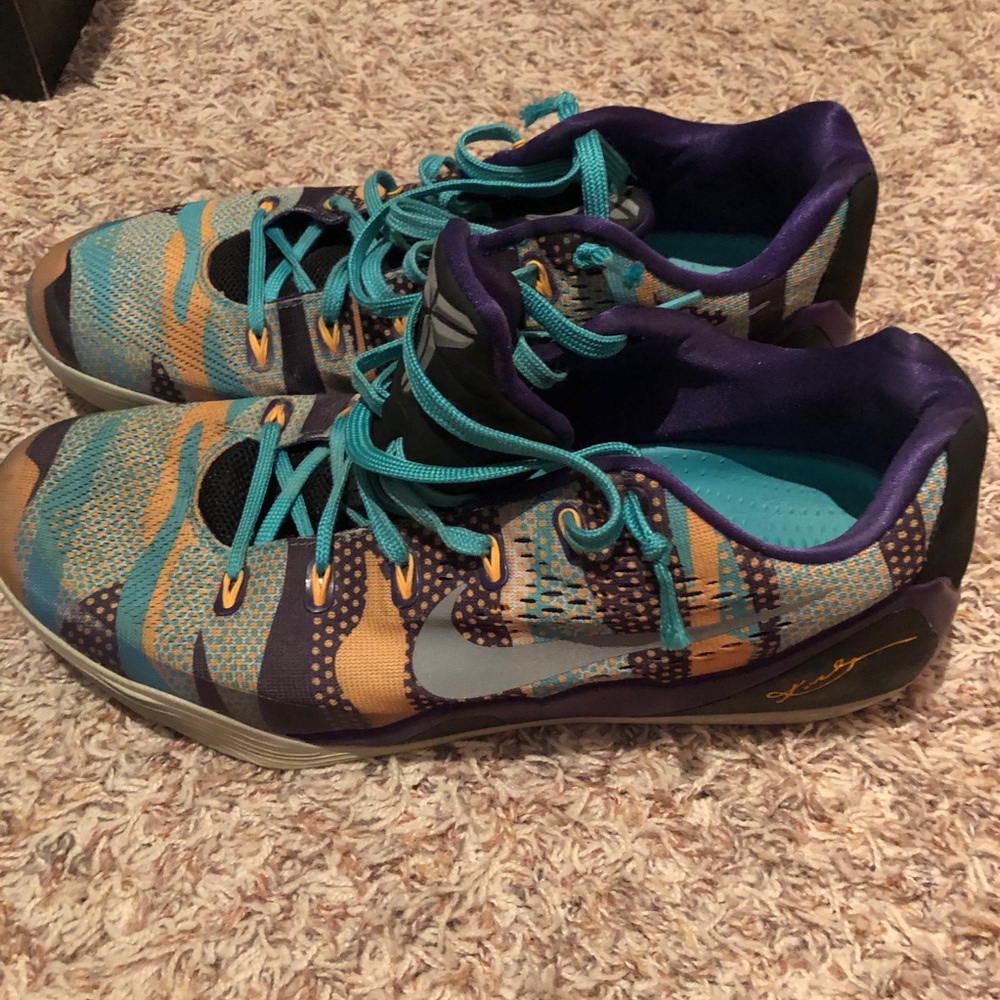 Nike Kobe 9 Pop Art